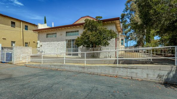 Standalone Commercial Cottage: 2437 Old Eureka Way, Redding, CA 96001